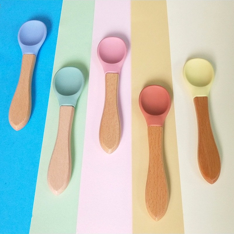 Leafree Hot Sale Food Grade Silicone Baby Spoon Fork with Nature Wooden Handle Set Custom Logo and Color Tableware